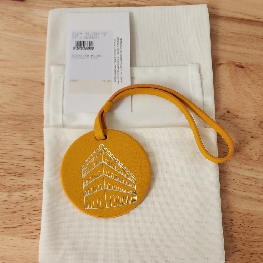 Salvatore Ferragamo Mustard Leather Luggage Tag - Picture 3 of 5
